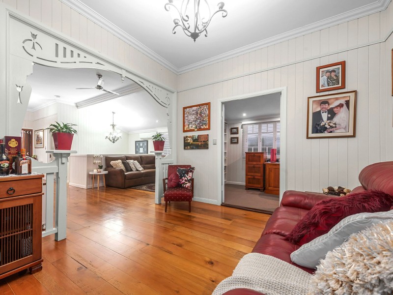 127 Ashby Street, Fairfield QLD 4103