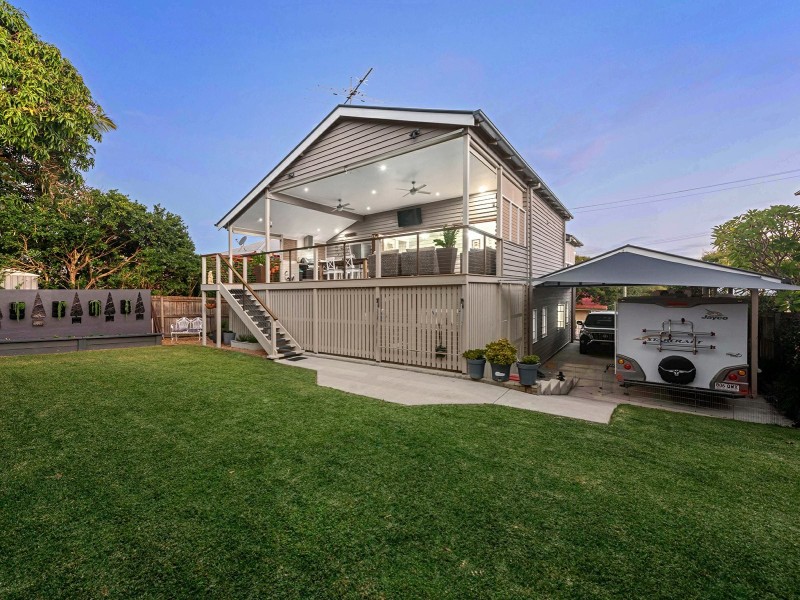 127 Ashby Street, Fairfield QLD 4103