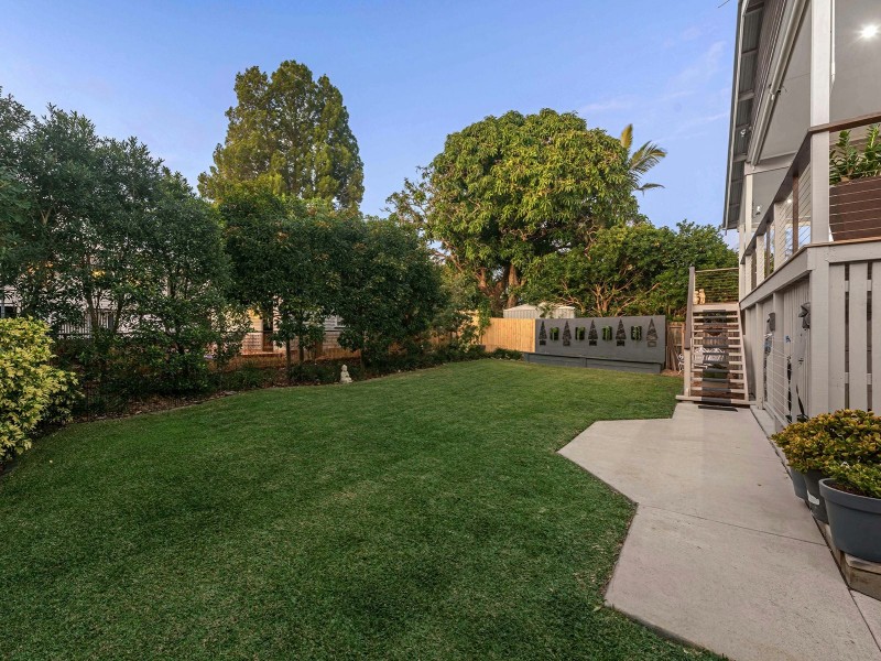 127 Ashby Street, Fairfield QLD 4103