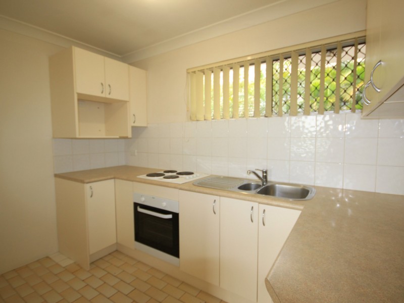 1/64 Fanny Street, Annerley QLD 4103