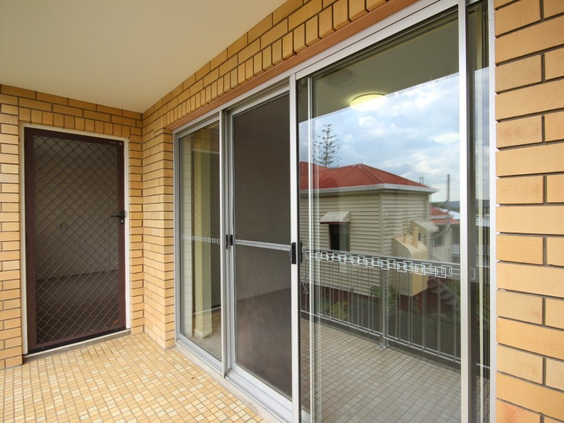 1/64 Fanny Street, Annerley QLD 4103