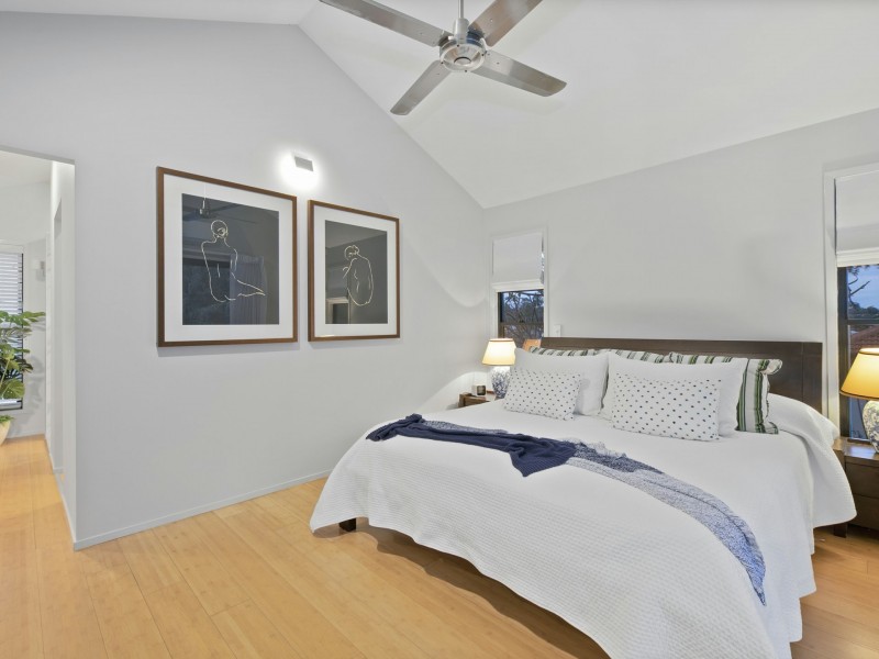 1 Orsova Road, Yeronga QLD 4104