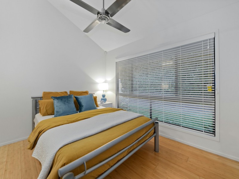 1 Orsova Road, Yeronga QLD 4104