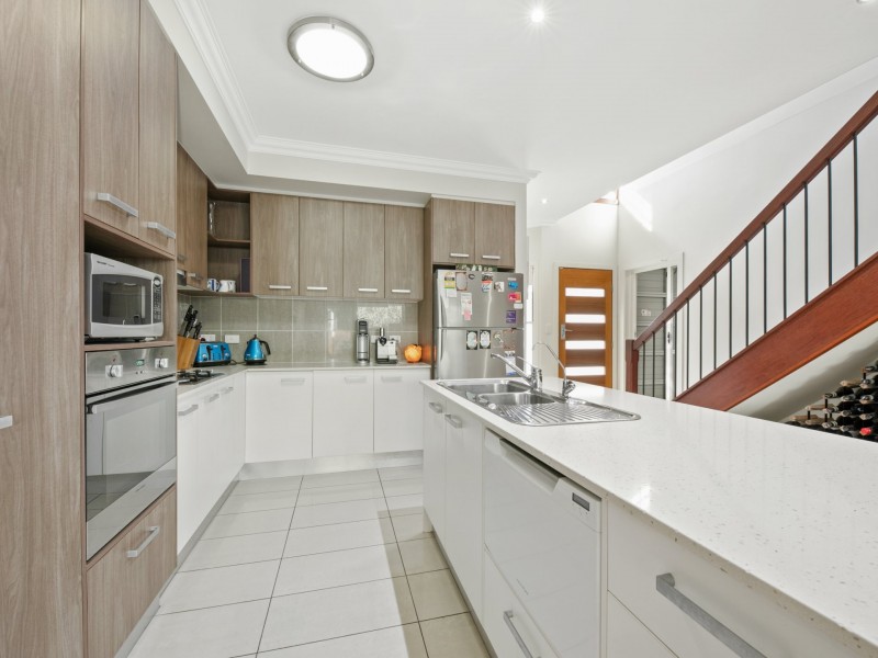 3/101 Albert Street, Camp Hill QLD 4152