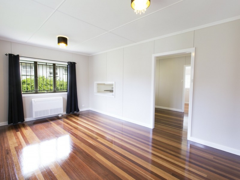 6 Yvonne  Street, Yeronga QLD 4104