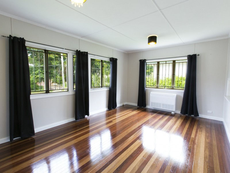 6 Yvonne  Street, Yeronga QLD 4104