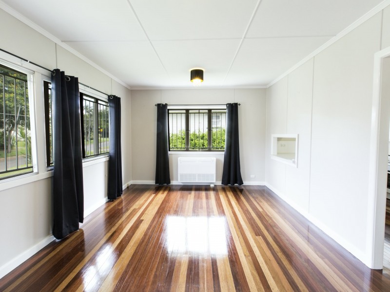 6 Yvonne  Street, Yeronga QLD 4104