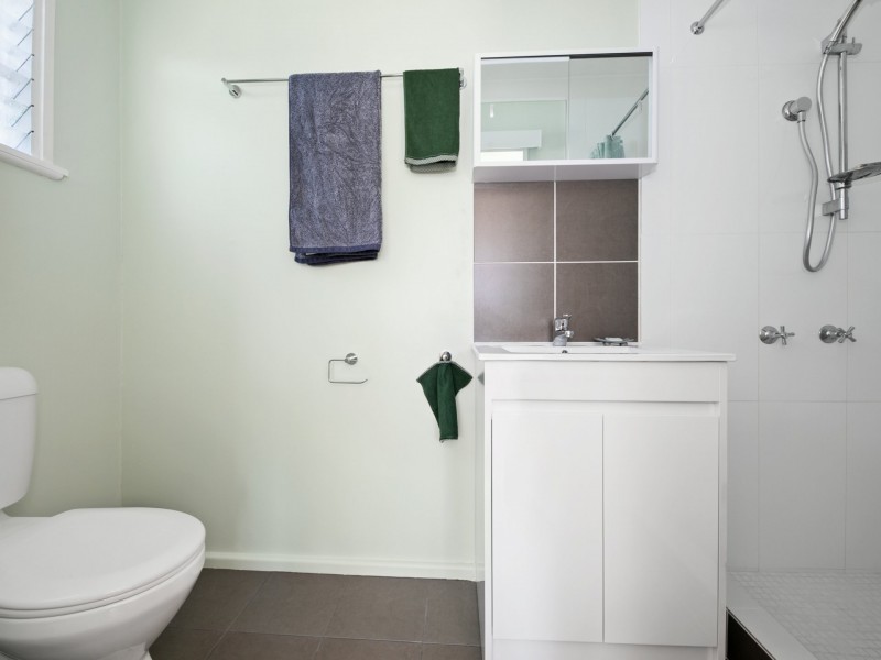 1/12 Ware Street, Annerley QLD 4103