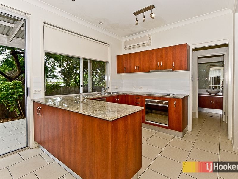 24a Venner Road, Annerley QLD 4103