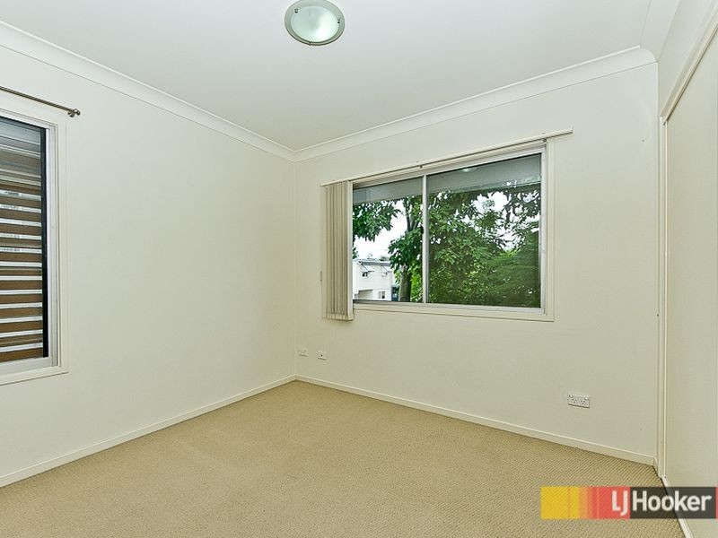24a Venner Road, Annerley QLD 4103