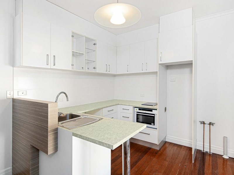 18 Luxworth Street, Moorooka QLD 4105