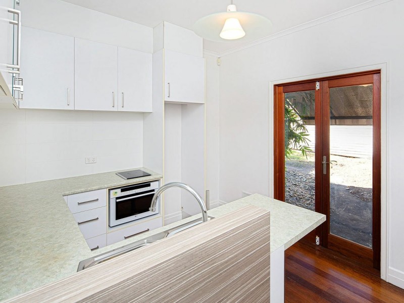 18 Luxworth Street, Moorooka QLD 4105