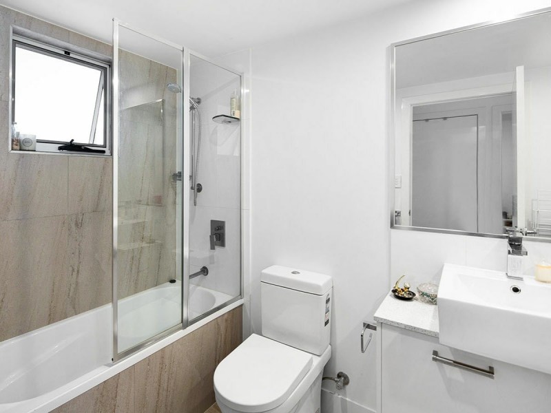 9/275 Cornwall Street, Greenslopes QLD 4120