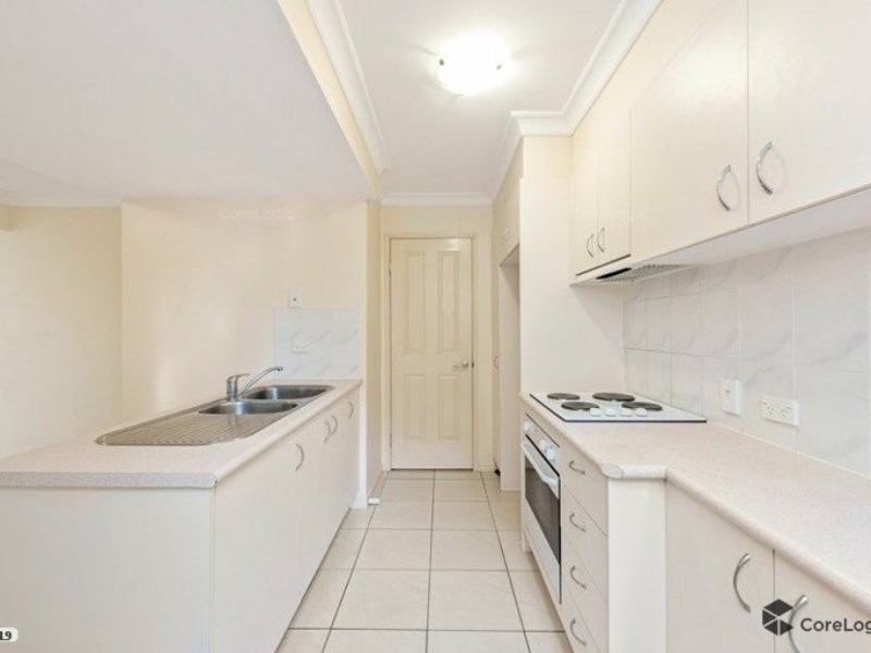 1/9 Carlton Street, Highgate Hill QLD 4101