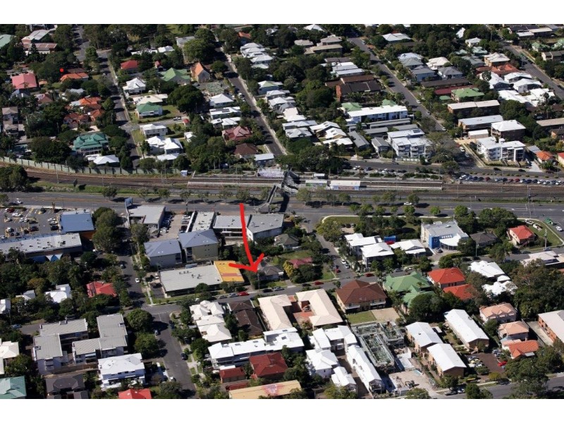 32 Shottery Street, Yeronga QLD 4104