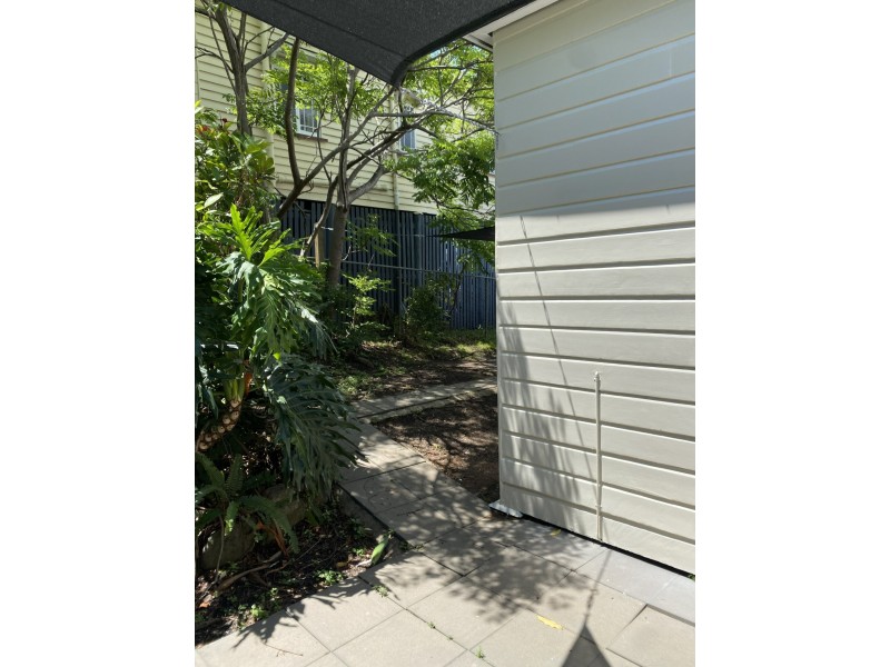 56 Lochaber Street, Dutton Park QLD 4102