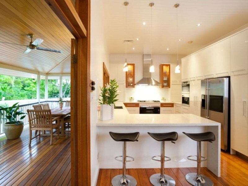 42 Neulans Road, Indooroopilly QLD 4068