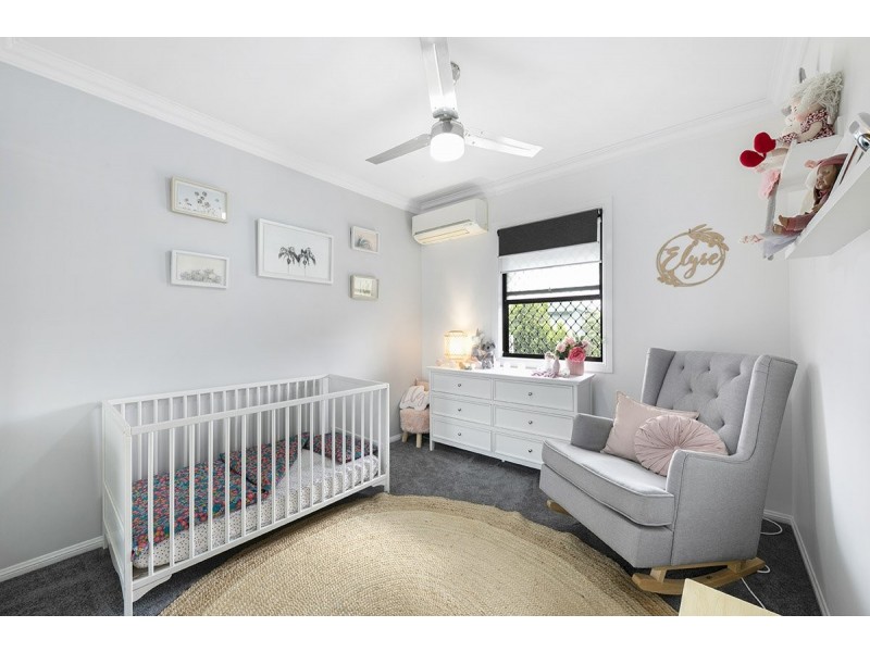 1/2 Tees Street, Yeerongpilly QLD 4105