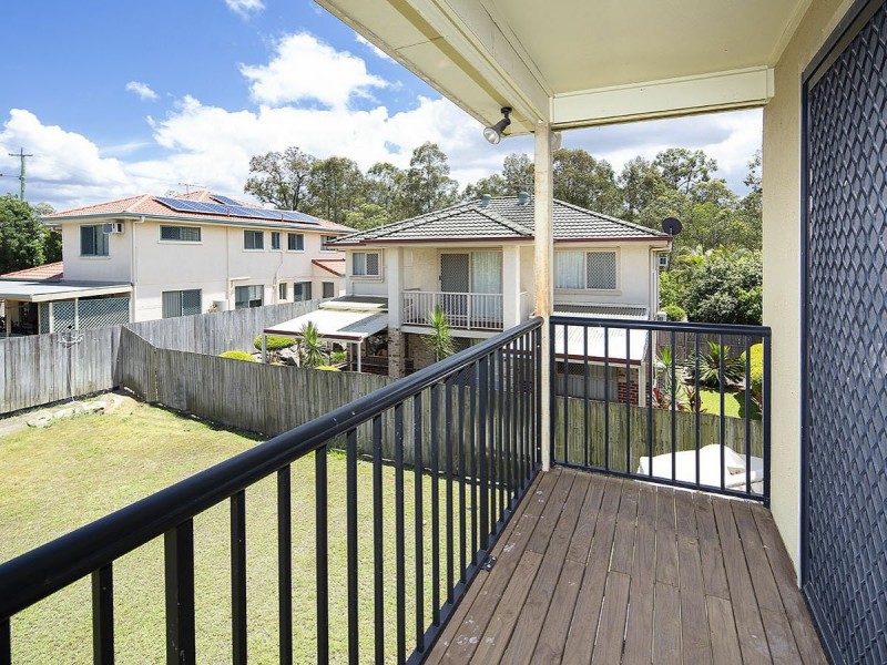 9 McNally Close, Seventeen Mile Rocks QLD 4073
