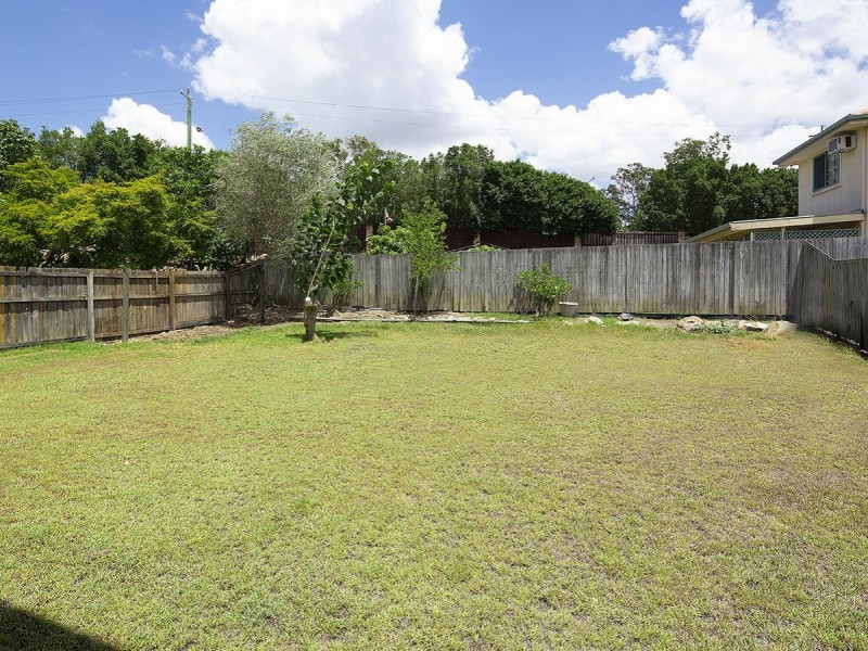 9 McNally Close, Seventeen Mile Rocks QLD 4073