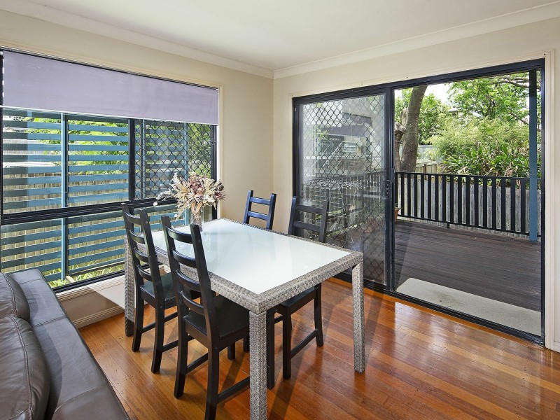 3/10 Redarc Street, Fairfield QLD 4103