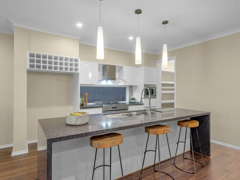 12 Leamington Street, Woolloongabba QLD 4102