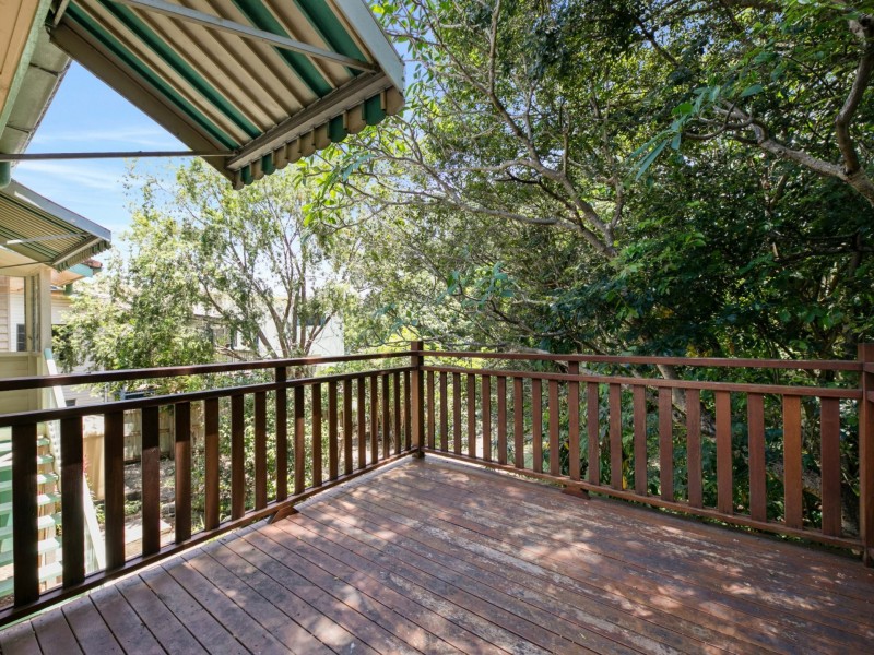 19 Luya Street, Fairfield QLD 4103