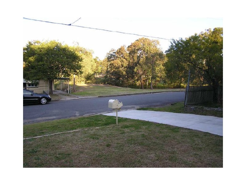 93 Laura Street, Tarragindi QLD 4121