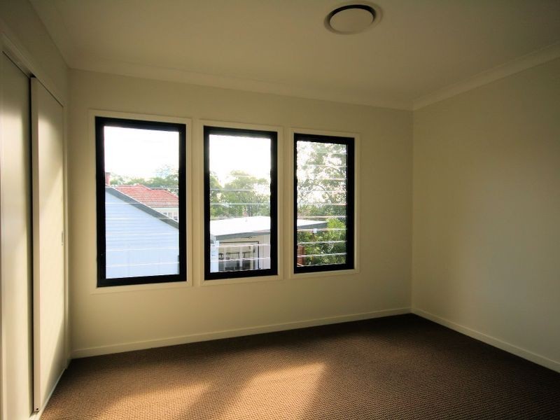 16A Andrew Avenue, Tarragindi QLD 4121