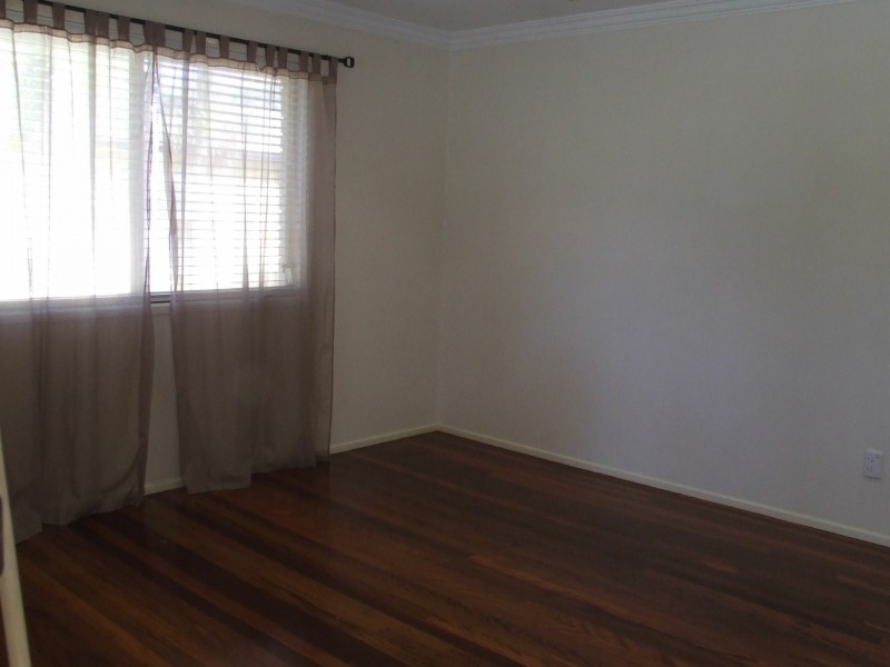 1/7 Woodville Place, Annerley QLD 4103