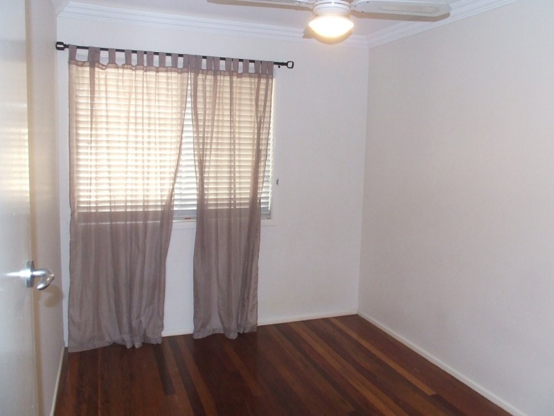 1/7 Woodville Place, Annerley QLD 4103