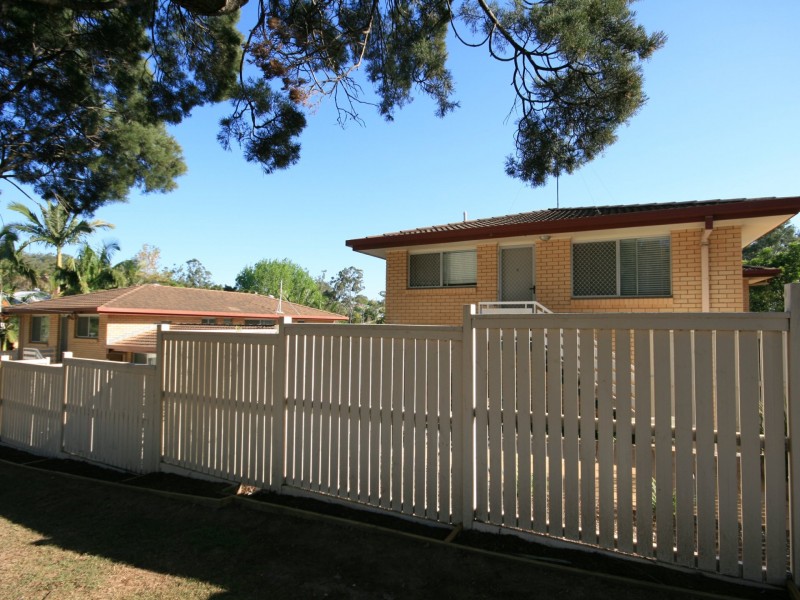 1/7 Woodville Place, Annerley QLD 4103