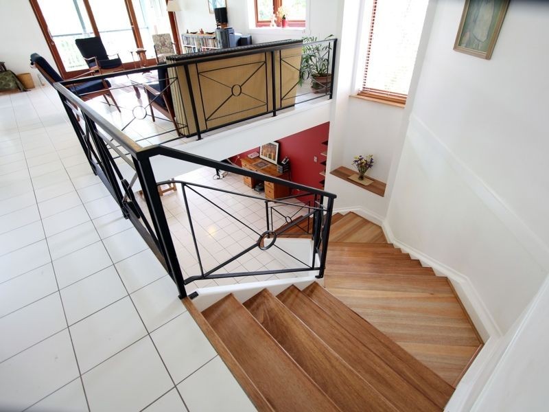 25 Stimpson Street, Fairfield QLD 4103