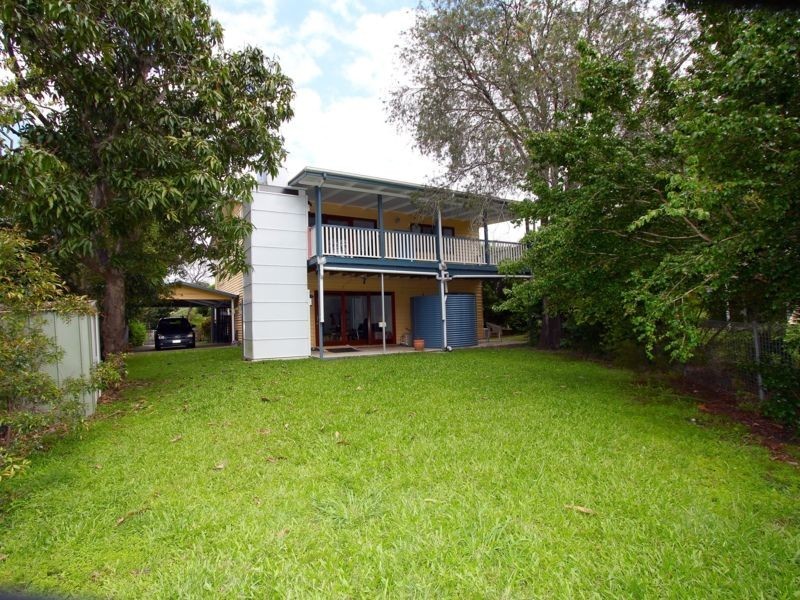 25 Stimpson Street, Fairfield QLD 4103