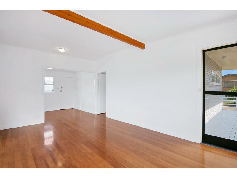 110 Fegen Drive, Moorooka QLD 4105