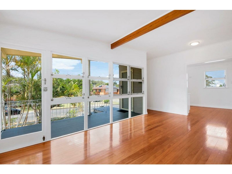 110 Fegen Drive, Moorooka QLD 4105