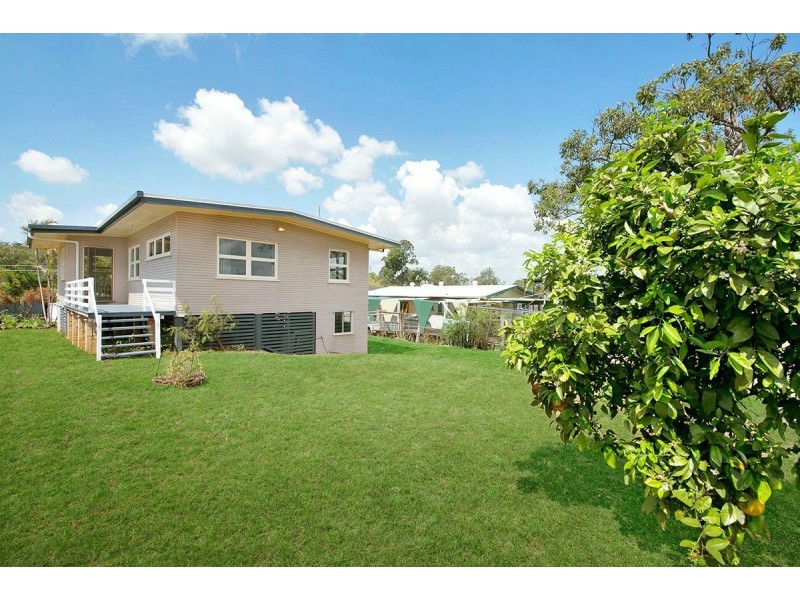 110 Fegen Drive, Moorooka QLD 4105