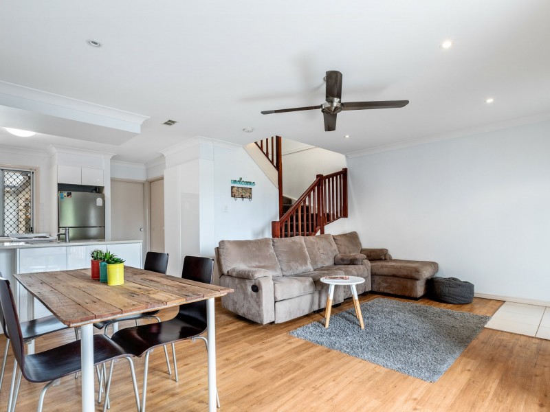 2/22 Querrin Street, Yeronga QLD 4104