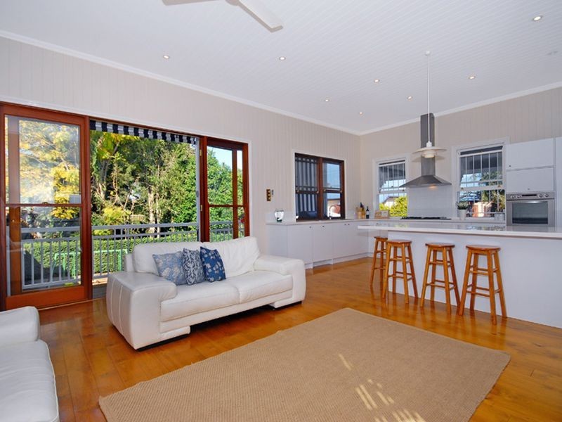 19 Green Street, Yeerongpilly QLD 4105