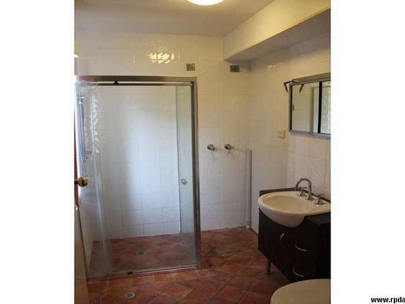 2/28 Villa Street, Annerley QLD 4103