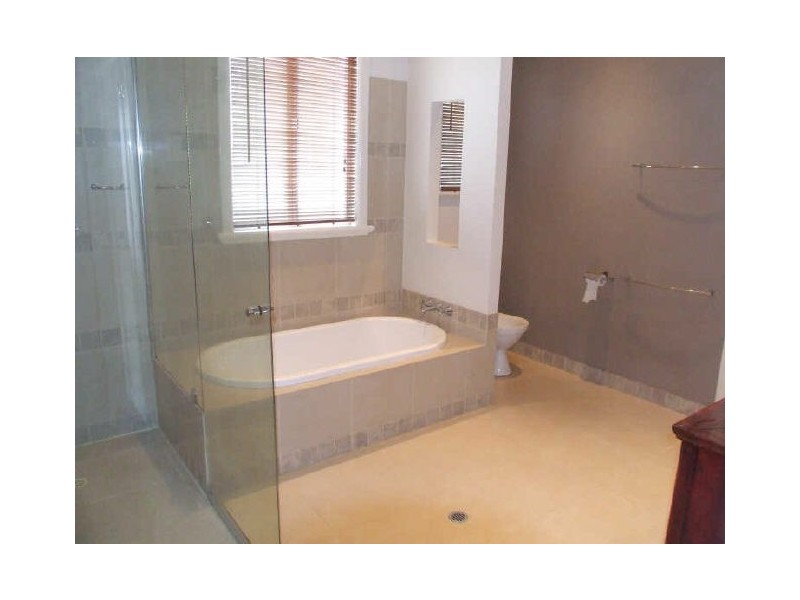 57 Villa Street, Annerley QLD 4103