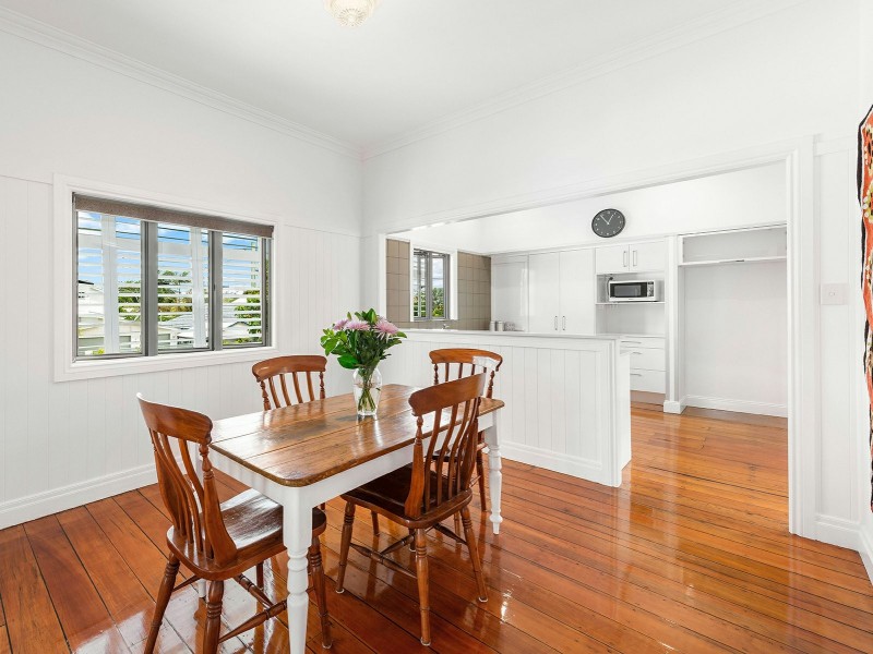 104 Brisbane Corso, Fairfield QLD 4103