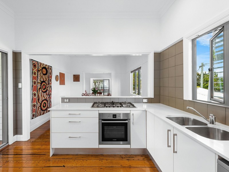 104 Brisbane Corso, Fairfield QLD 4103