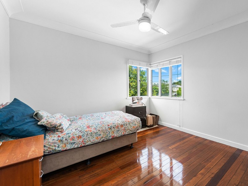 104 Brisbane Corso, Fairfield QLD 4103