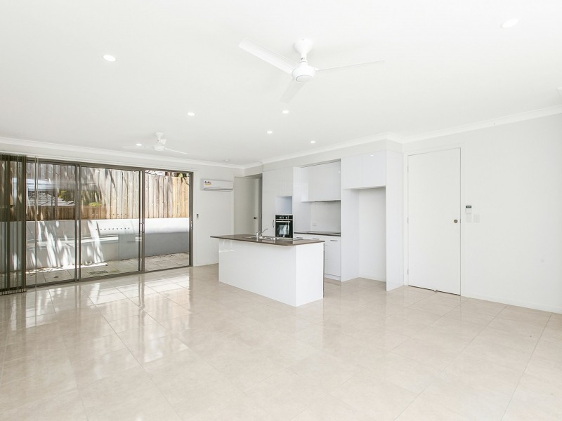 52 Dora Street, Moorooka QLD 4105