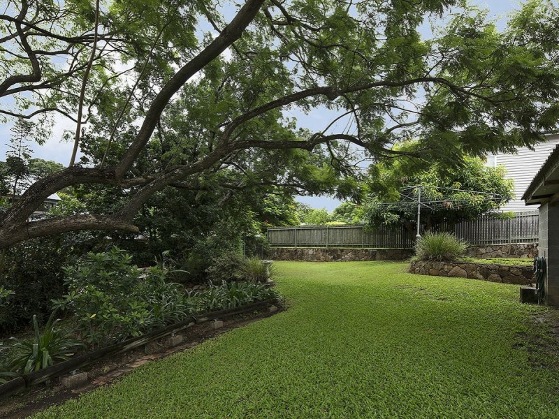 122 Kadumba Street, Yeronga QLD 4104