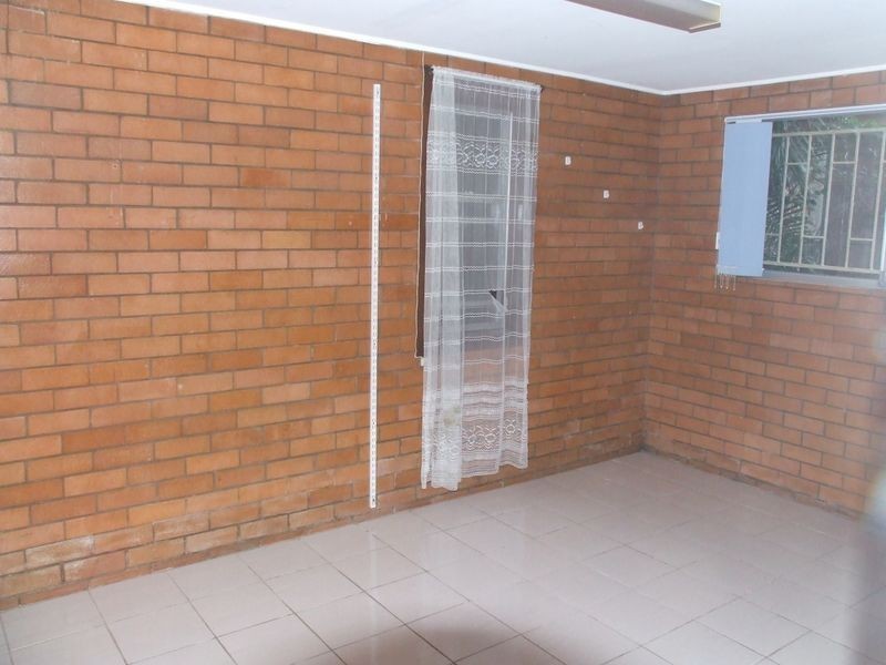 27 Hamel Road, Holland Park West QLD 4121