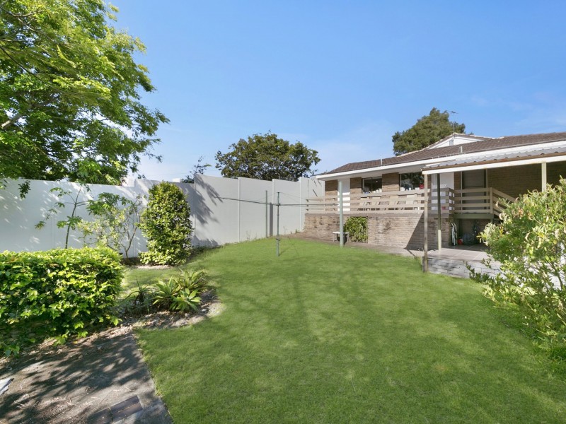 3 Orama Road, Yeronga QLD 4104