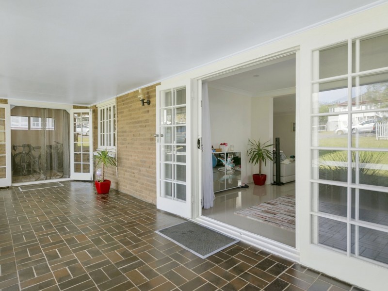 3 Orama Road, Yeronga QLD 4104