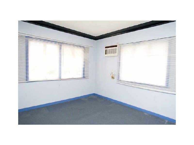 91 Fairfield Road, Fairfield QLD 4103